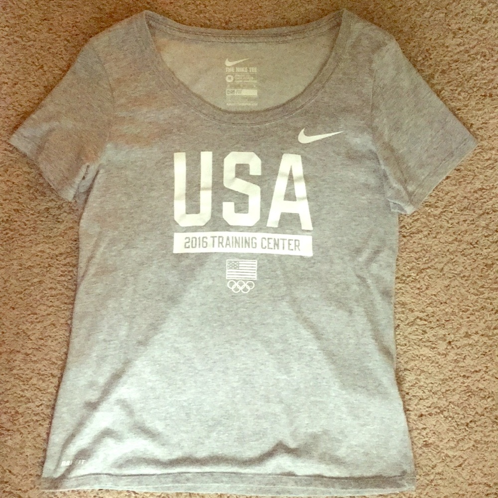 Medium Gray USA training center Nike tee